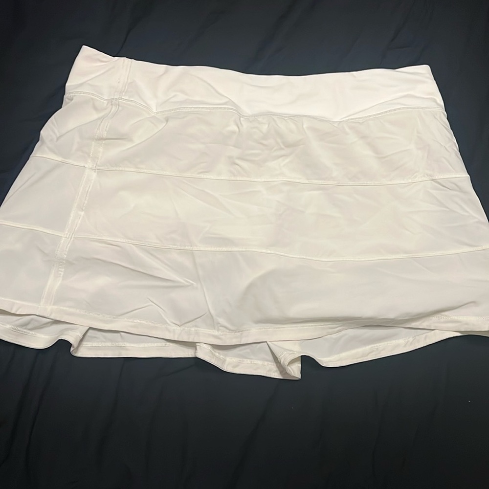 Pace rival skirt